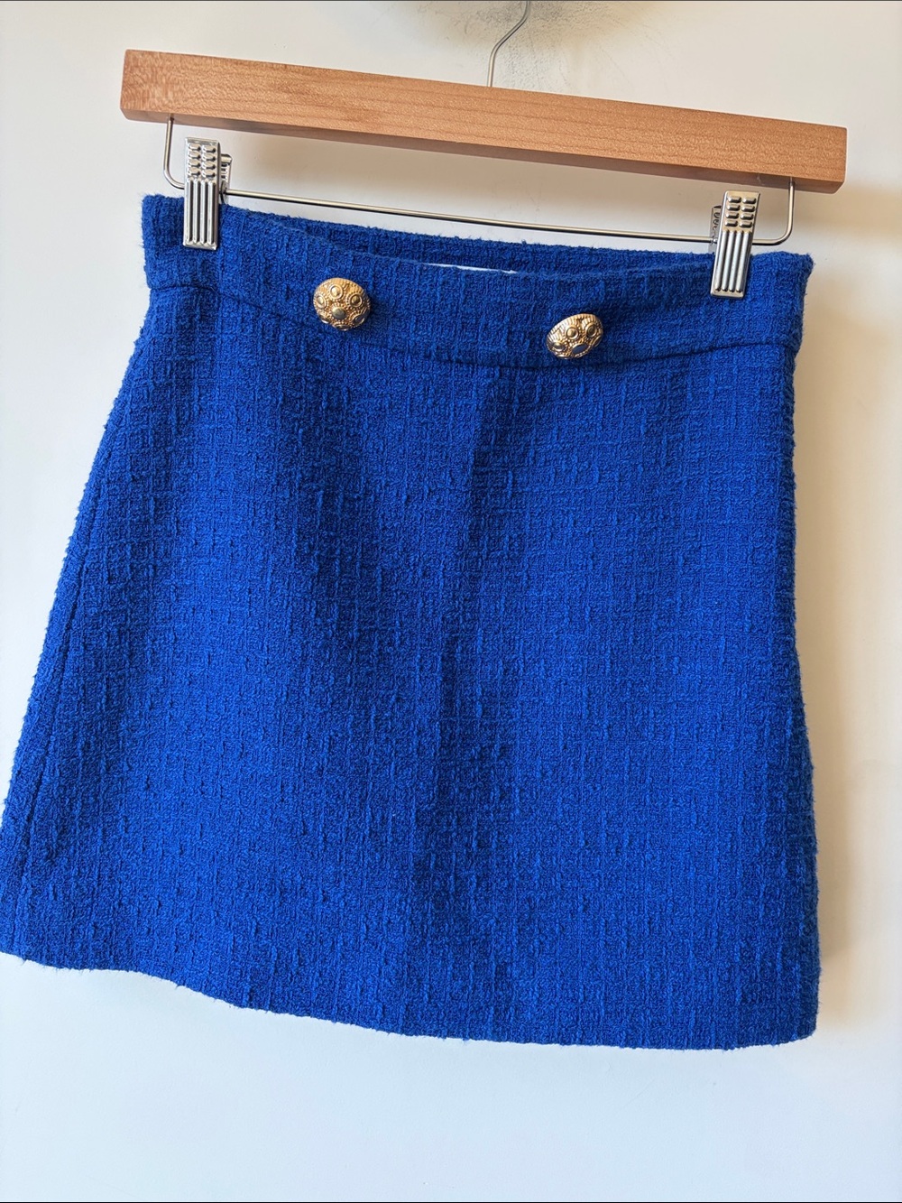 ZARA Royal Blue Textured tweed mini skirt featuring a high-waisted silhou